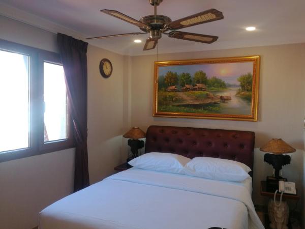 The Ambiance Hotel : photo 4 de la chambre chambre supérieure lit queen-size