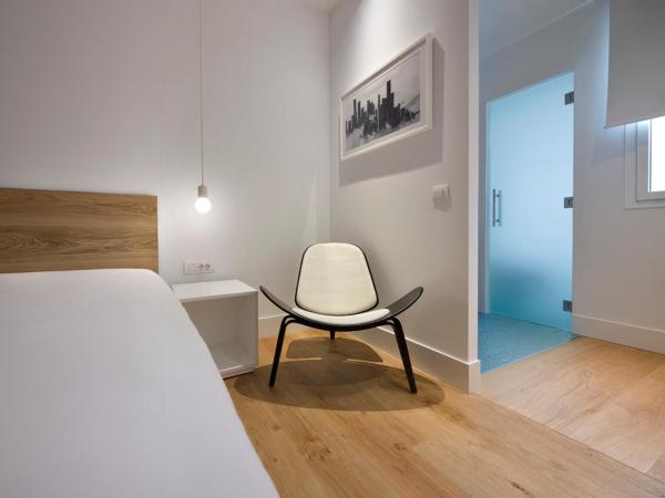 One Shot Prado 23 : photo 1 de la chambre chambre double ou lits jumeaux standard