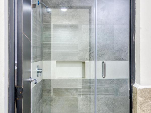 VN Hotel : photo 10 de la chambre suite junior