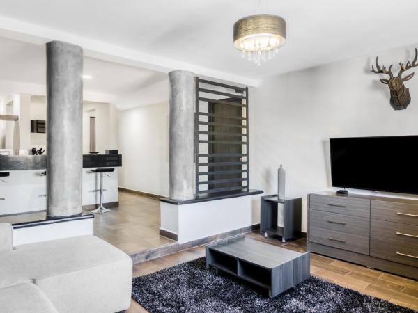 VN Hotel : photo 8 de la chambre suite junior