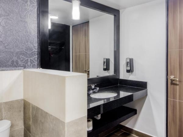 VN Hotel : photo 10 de la chambre chambre supérieure