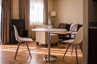 Mondrian Suites Berlin am Checkpoint Charlie : photo 1 de la chambre room #50028640