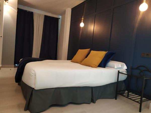 Hotel Cedran : photo 2 de la chambre chambre double avec terrasse