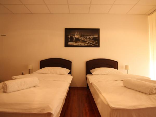 Rooms XXL : photo 6 de la chambre chambre triple