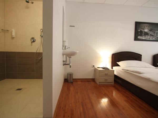 Rooms XXL : photo 7 de la chambre chambre triple