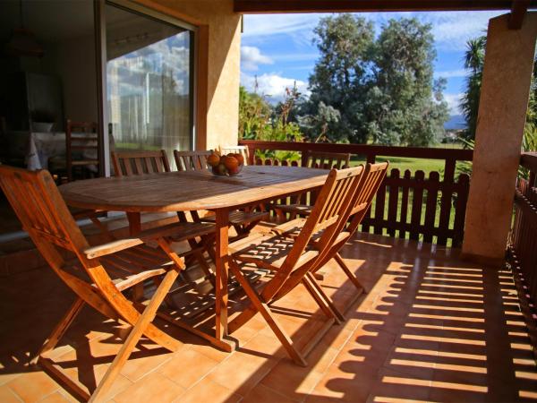 Résidence Marina di Capitello : photo 2 de la chambre appartement 3 chambres