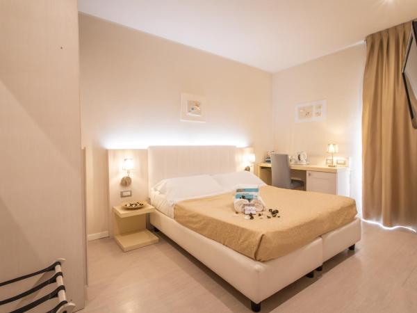 Ferretti Beach Hotel : photo 2 de la chambre chambre double ou lits jumeaux classique