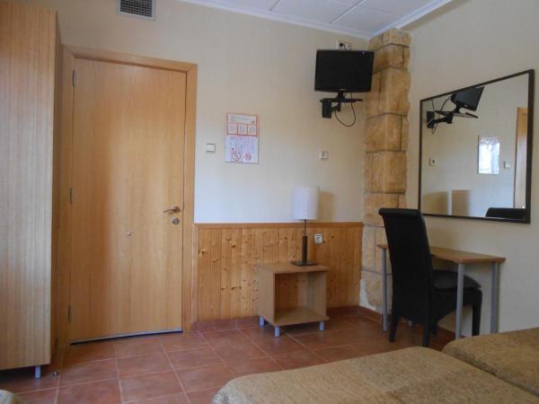 Hostal El Callejón : photo 10 de la chambre chambre triple