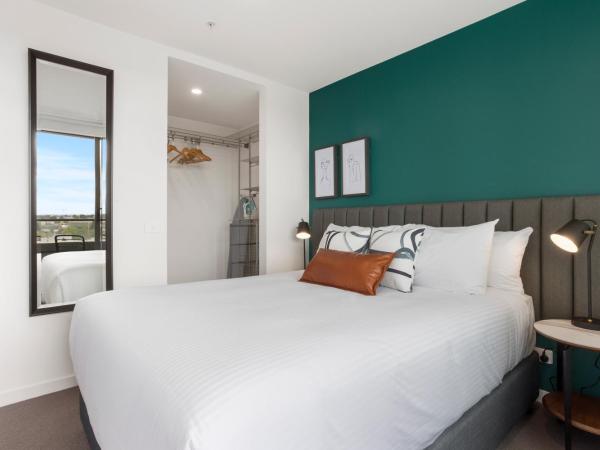 The Sebel Melbourne Moonee Ponds : photo 3 de la chambre one-bedroom apartment with  queen bed and balcony