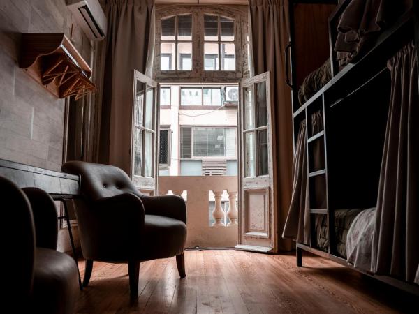 Che Juan Hostel BA : photo 7 de la chambre lit dans dortoir pour femmes de 4 lits