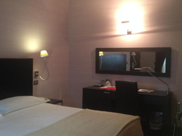 MH Design Hotel : photo 9 de la chambre chambre double standard
