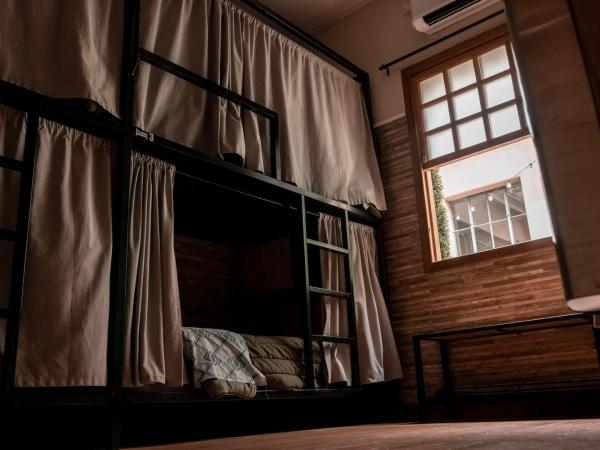 Che Juan Hostel BA : photo 2 de la chambre lit dans dortoir mixte de 6 lits