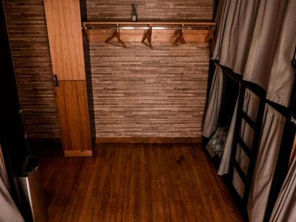 Che Juan Hostel BA : photo 7 de la chambre lit dans dortoir mixte de 6 lits