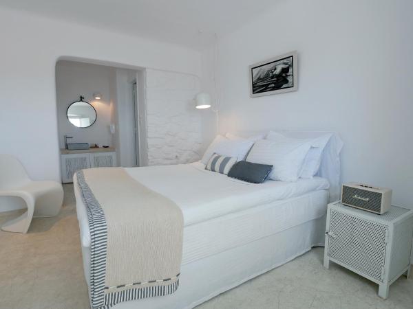 Ostraco Suites : photo 3 de la chambre chambre supérieure vue sur mer (mykonian) 
