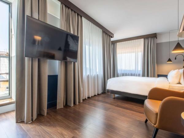 Radisson Blu Hotel Prague : photo 1 de la chambre chambre supérieure avec balcon