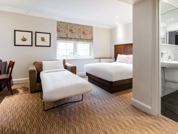 Radisson Blu Hotel, London Euston Square - formerly Grafton : photo 2 de la chambre chambre familiale