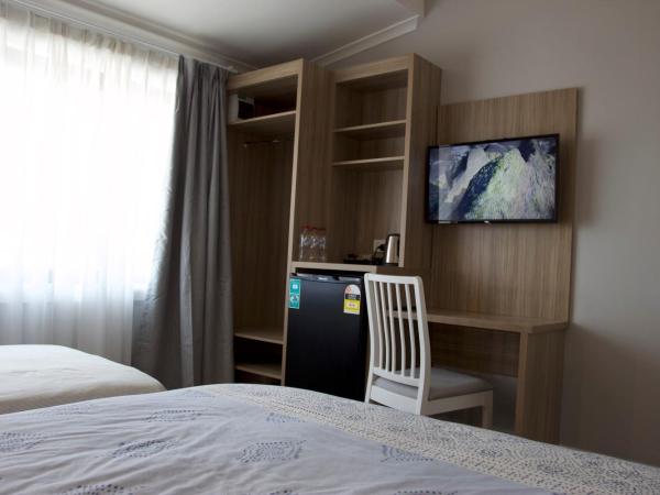 Carnarvon Lodge Kirribilli, Sydney : photo 2 de la chambre chambre triple avec salle de bains commune