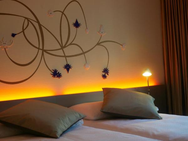 Continental Park : photo 3 de la chambre chambre lits jumeaux design