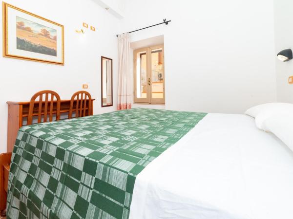 San Francesco Heritage Hotel : photo 2 de la chambre chambre double avec salle de bains privative