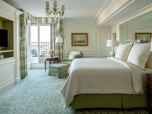 Four Seasons Hotel George V Paris : photo 3 de la chambre suite 1 chambre lit king-size premier 