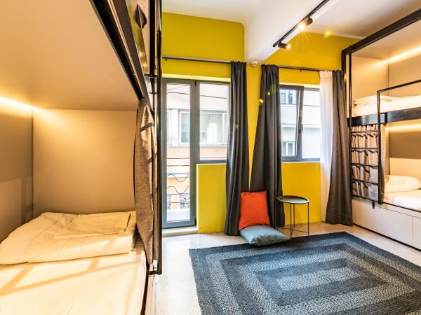 Athens Hub Hostel : photo 2 de la chambre lit dans dortoir mixte de 6 lits