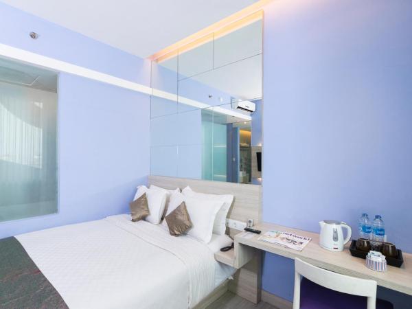 Royal City Hotel : photo 4 de la chambre chambre deluxe double ou lits jumeaux