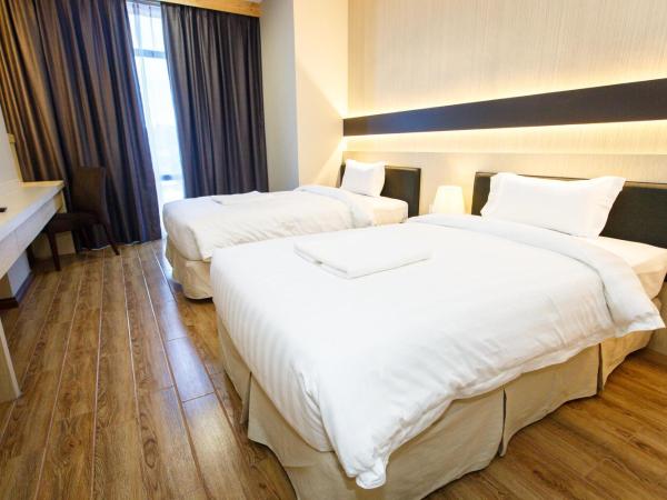 Lintas Platinum Hotel : photo 1 de la chambre chambre lits jumeaux deluxe