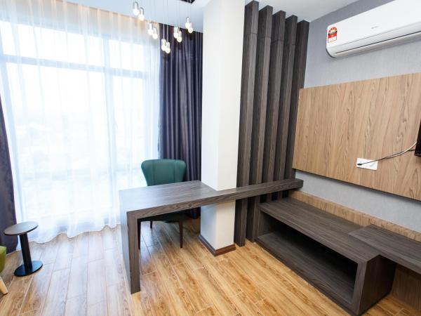 Lintas Platinum Hotel : photo 4 de la chambre chambre simple