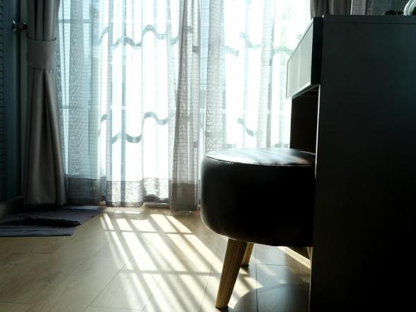 The Square 101 : photo 4 de la chambre chambre supérieure lit queen-size