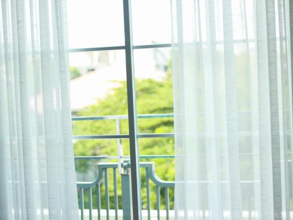 The Square 101 : photo 7 de la chambre chambre double deluxe avec balcon