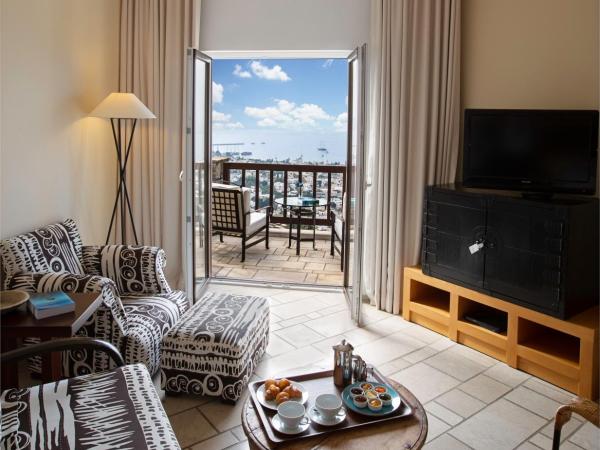 The Marmara Bodrum - Adult Only : photo 3 de la chambre suite d'angle - vue sur mer