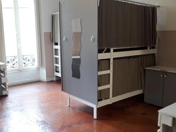 La Maïoun Guesthouse : photo 8 de la chambre lit dans dortoir mixte de 8 lits 