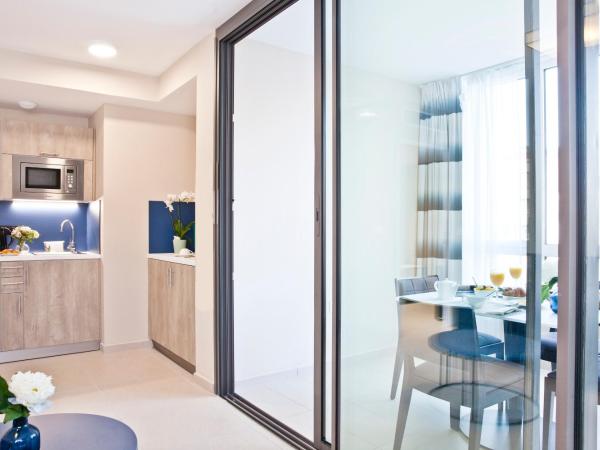 Residhome Marseille : photo 7 de la chambre appartement exécutif