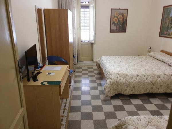 I Cavalieri di Malta : photo 1 de la chambre chambre triple avec salle de bains privative