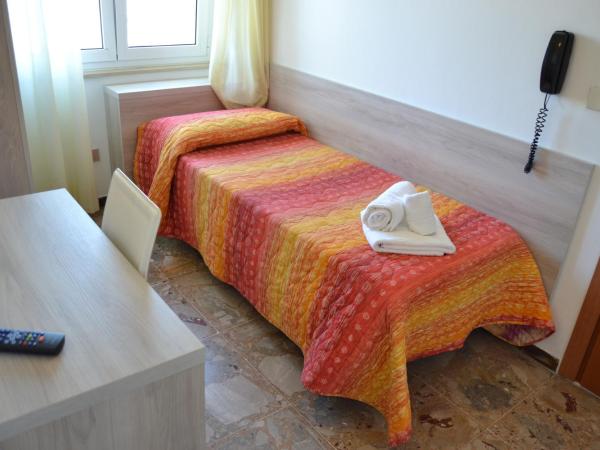 Hotel Apis : photo 1 de la chambre chambre simple