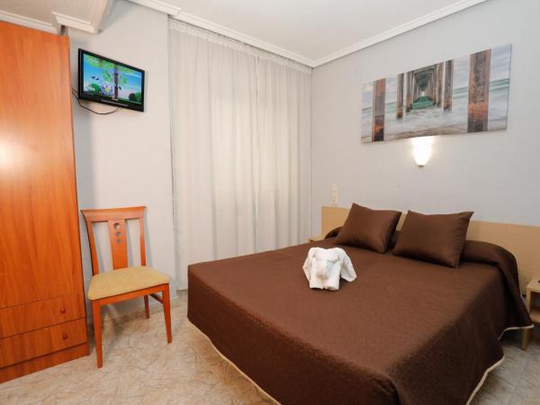 Hostal Conde David : photo 4 de la chambre chambre simple supérieure