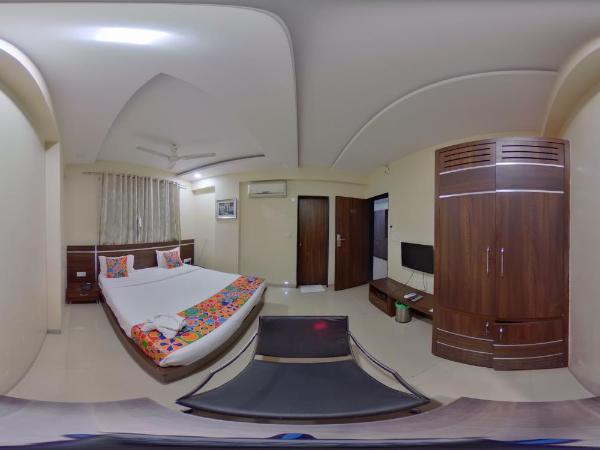 Aarya Regency : photo 7 de la chambre deluxe king room india national only