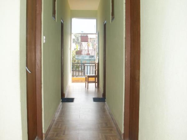 Harry Guest House & Restaurant : photo 4 de la chambre chambre triple deluxe