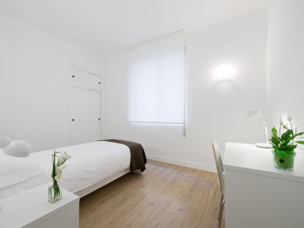 NeoMagna Madrid : photo 7 de la chambre chambre simple standard