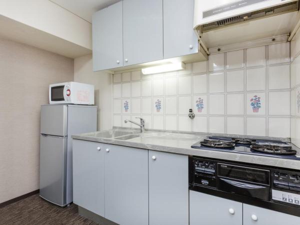 HOTEL MYSTAYS Otemae : photo 4 de la chambre standard quadruple room - non-smoking - house keeping is optional with additional cost