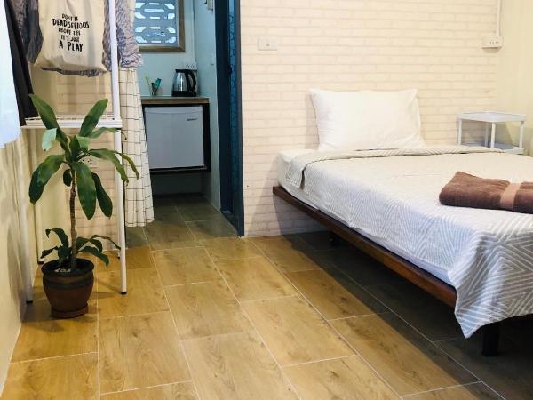 Number 4 Old Town : photo 4 de la chambre chambre simple avec salle de bains