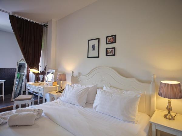 Nidhra Lanna Hotel : photo 8 de la chambre suite