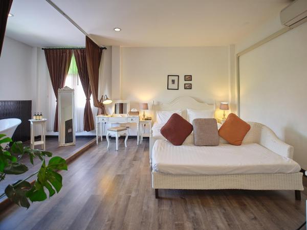 Nidhra Lanna Hotel : photo 10 de la chambre suite