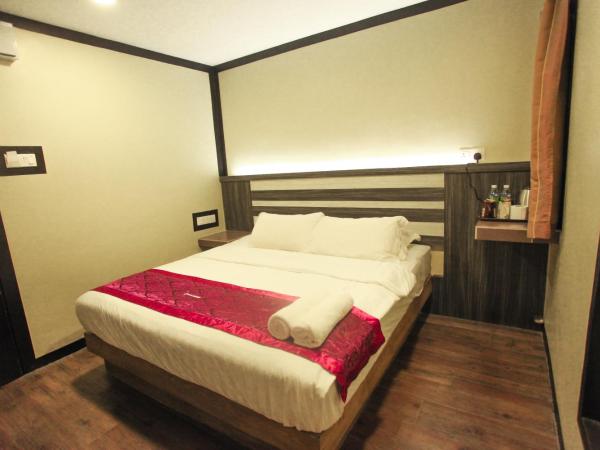 HOTEL PREMIUM : photo 3 de la chambre chambre lit king-size standard