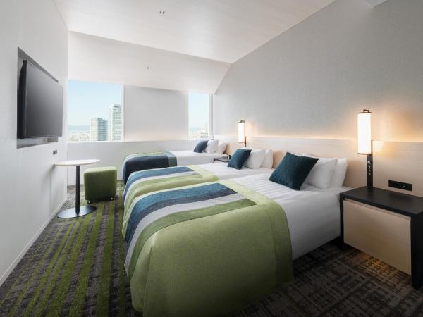 Hotel Hankyu RESPIRE OSAKA : photo 1 de la chambre chambre triple universelle - non-fumeurs