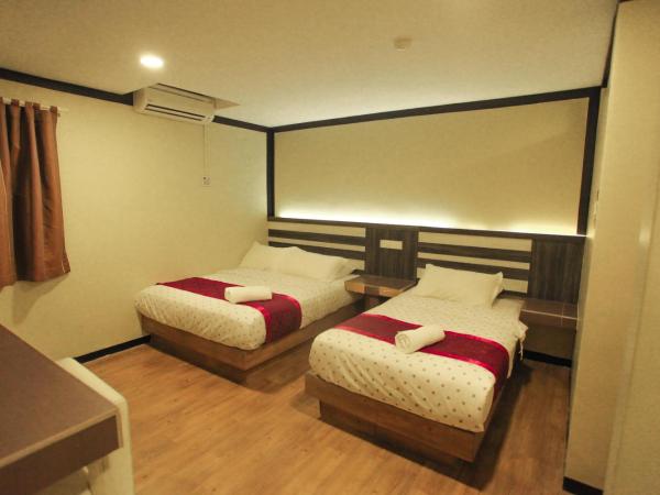 HOTEL PREMIUM : photo 6 de la chambre chambre triple