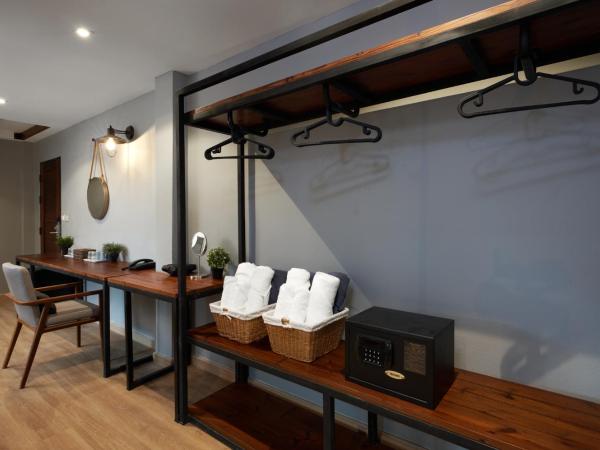 P2 Wood Loft : photo 8 de la chambre chambre familiale