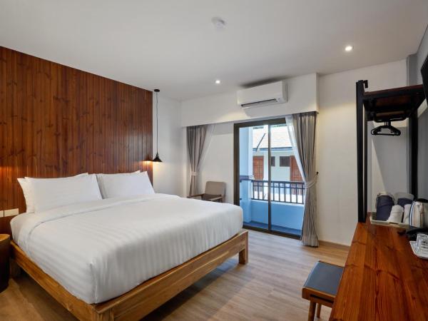 P2 Wood Loft : photo 1 de la chambre chambre double avec balcon