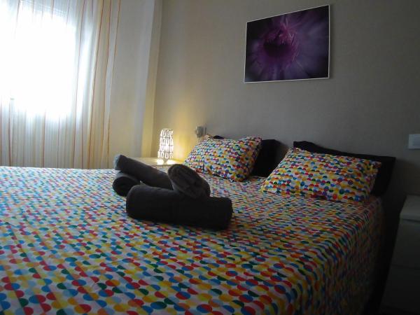 La casita de Pepe - piso compartido : photo 10 de la chambre chambre double standard avec salle de bains commune