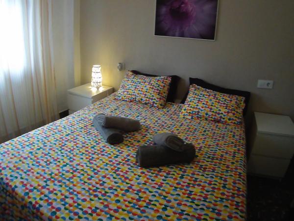 La casita de Pepe - piso compartido : photo 6 de la chambre chambre double standard avec salle de bains commune